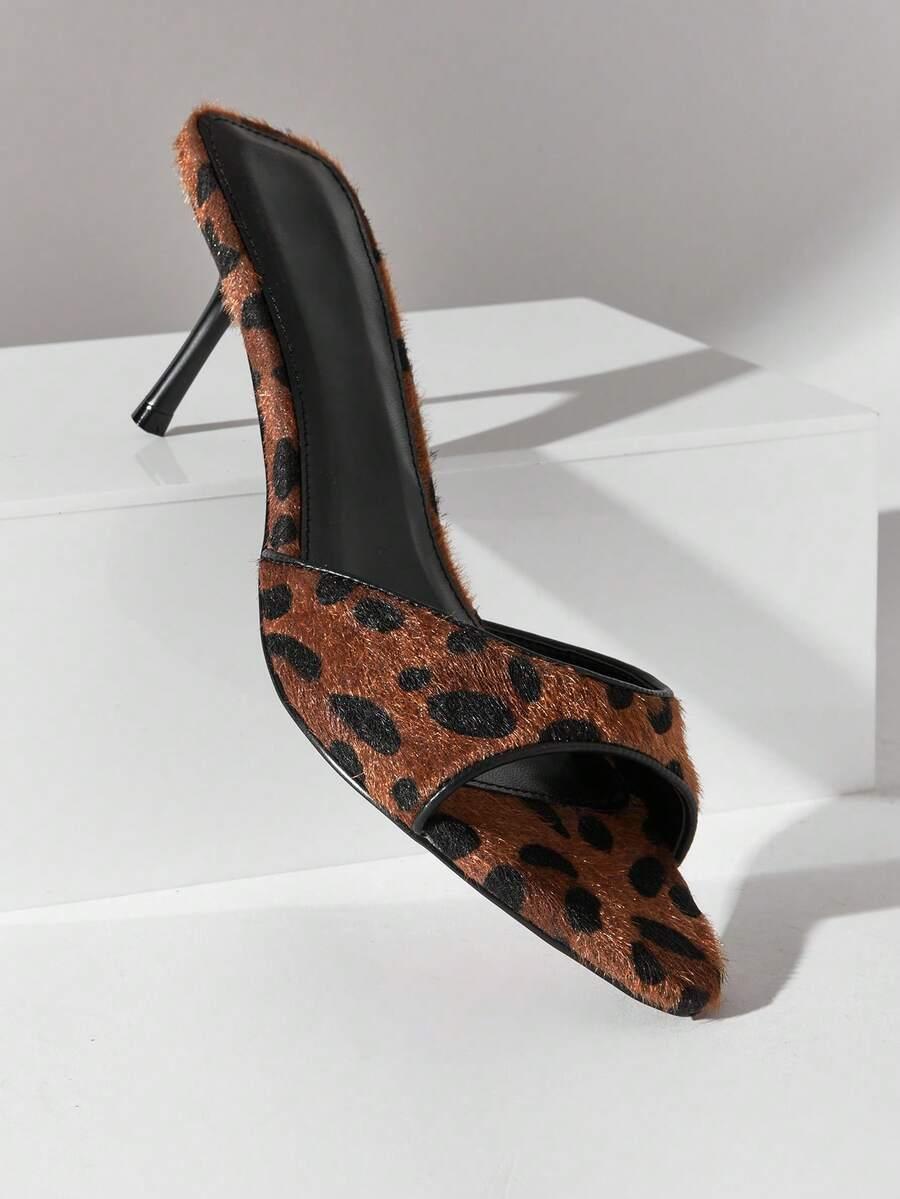klapki obcas animal print