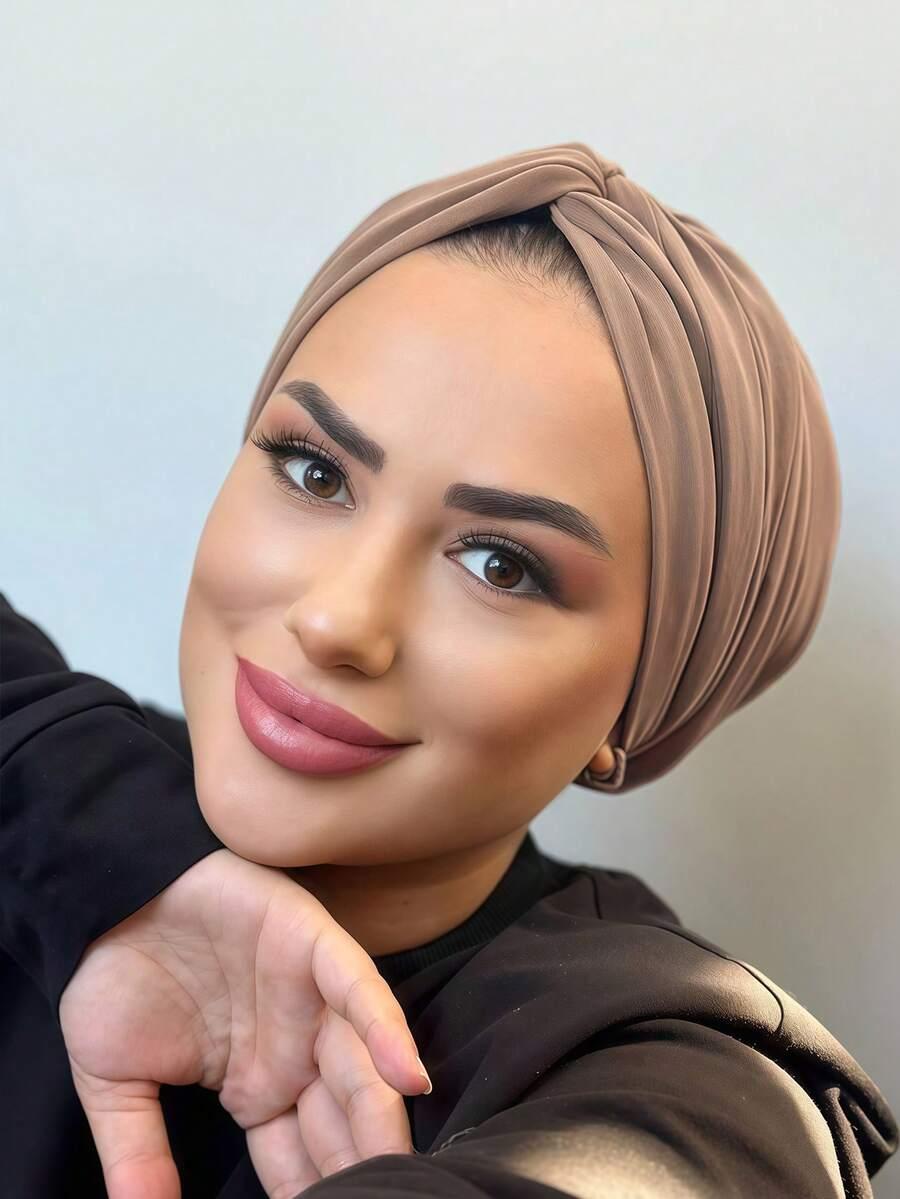 beżowa chusta turban