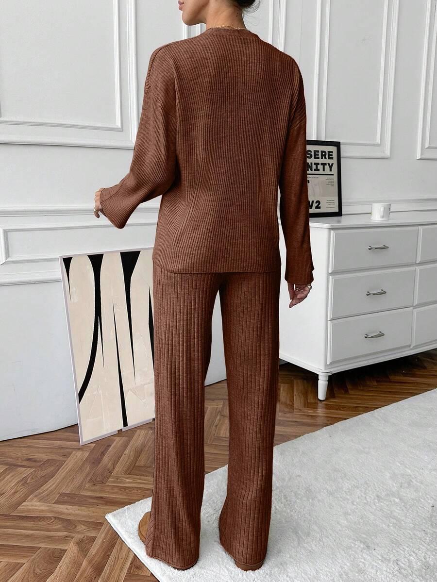 DZIANINOWY KOMPLET SWETER TOP SPODNIE