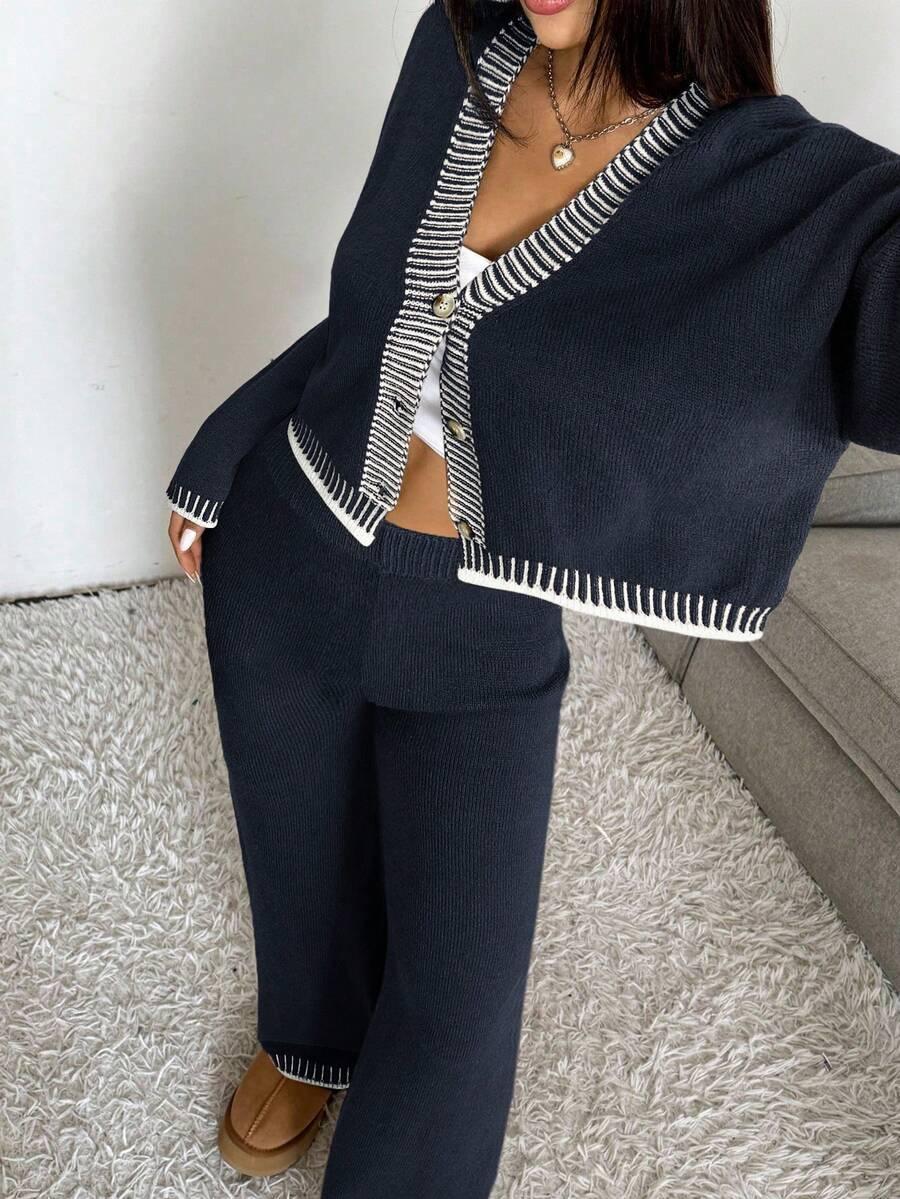 NIEBIESKI KOMPLET SWETER SPODNIE