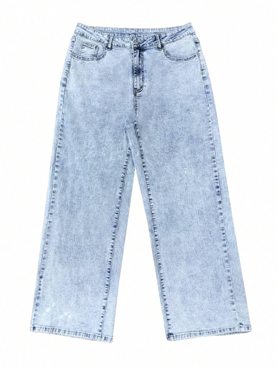 niebieskie spodnie jeans
