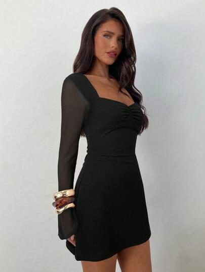 CZARNA SUKIENKA MINI 