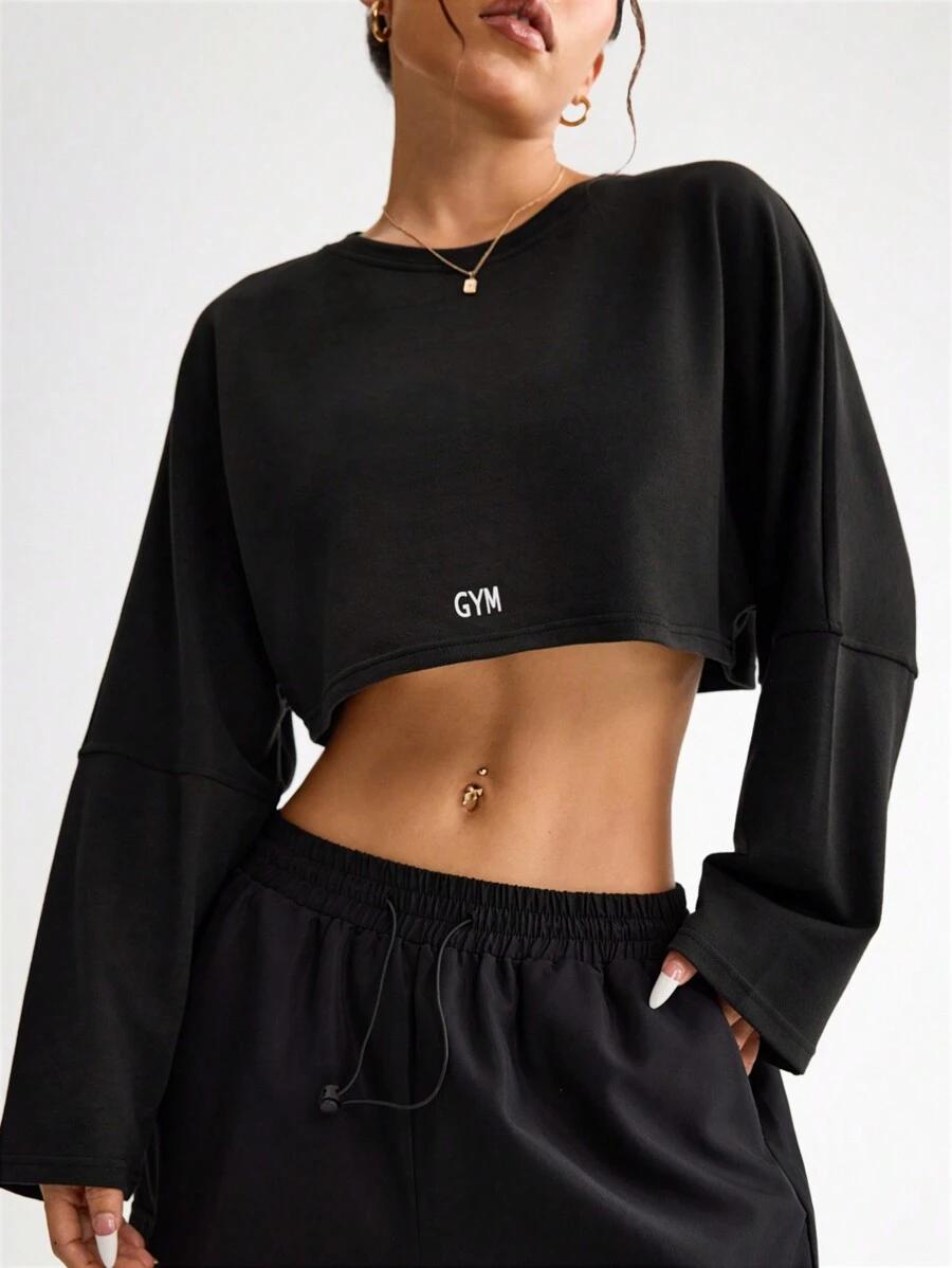 czarna bluza nadruk