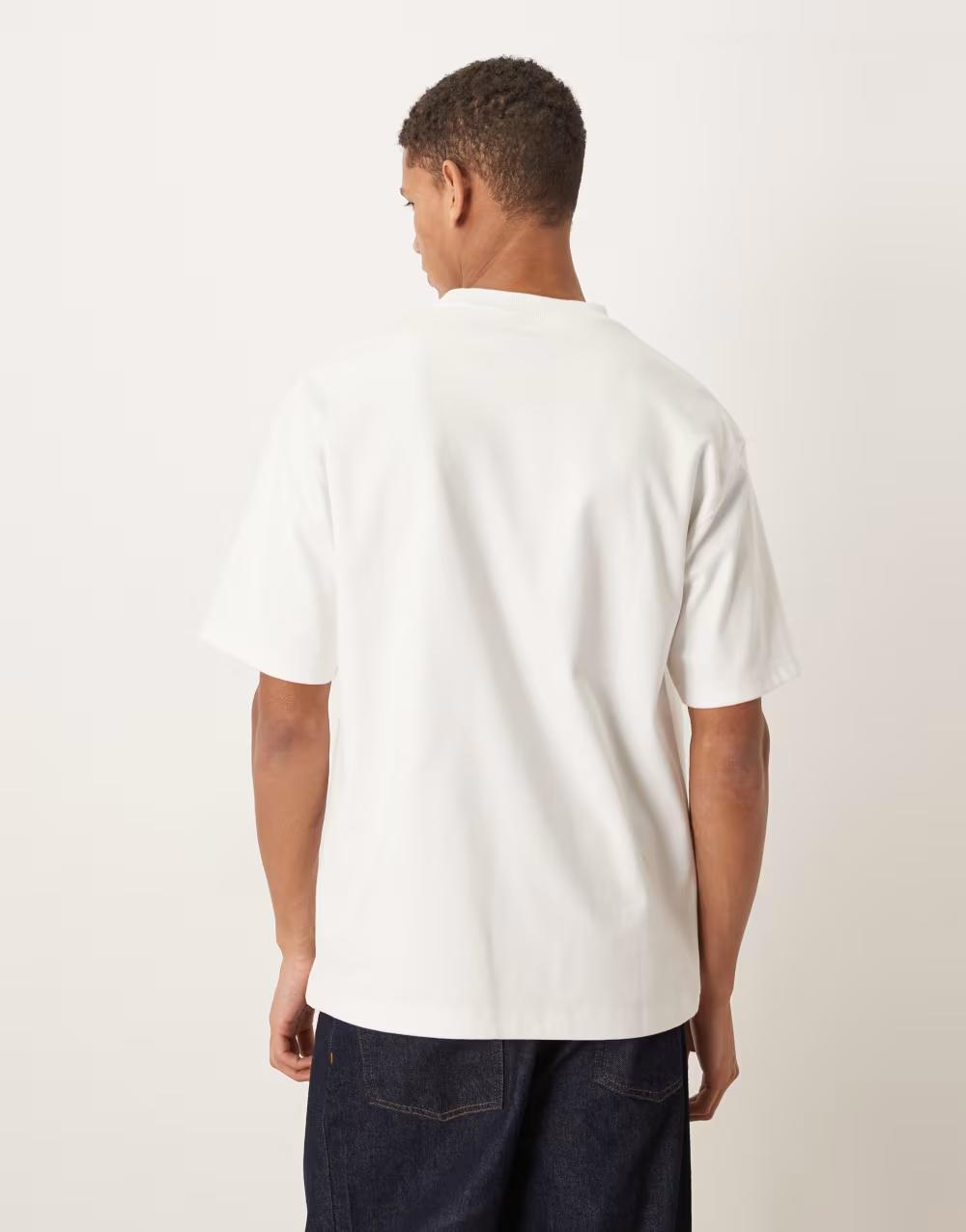 BIAŁY T-SHIRT OKRĄGŁY DEKOLT