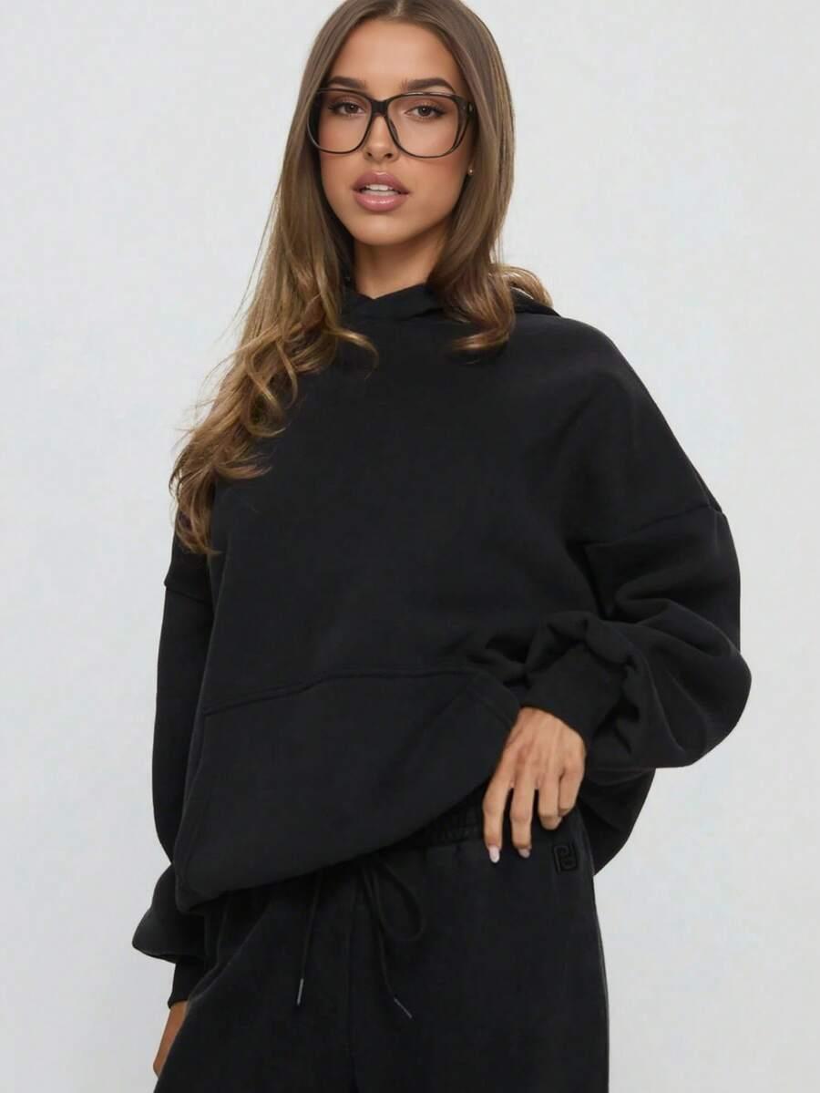 CZARNA BLUZKA ZAMEK