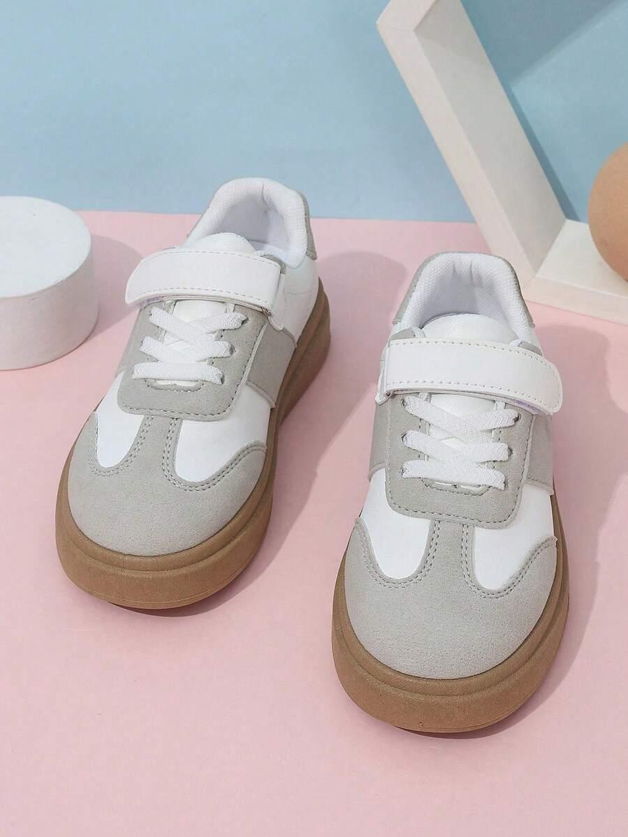 BUTY SPORTOWE RZEPY