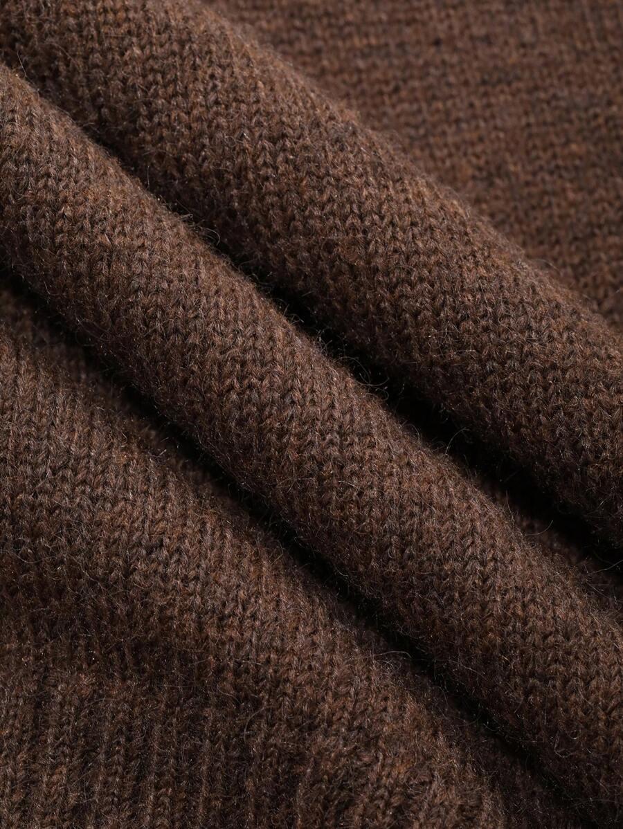 BRĄZOWY SWETER V-NECK