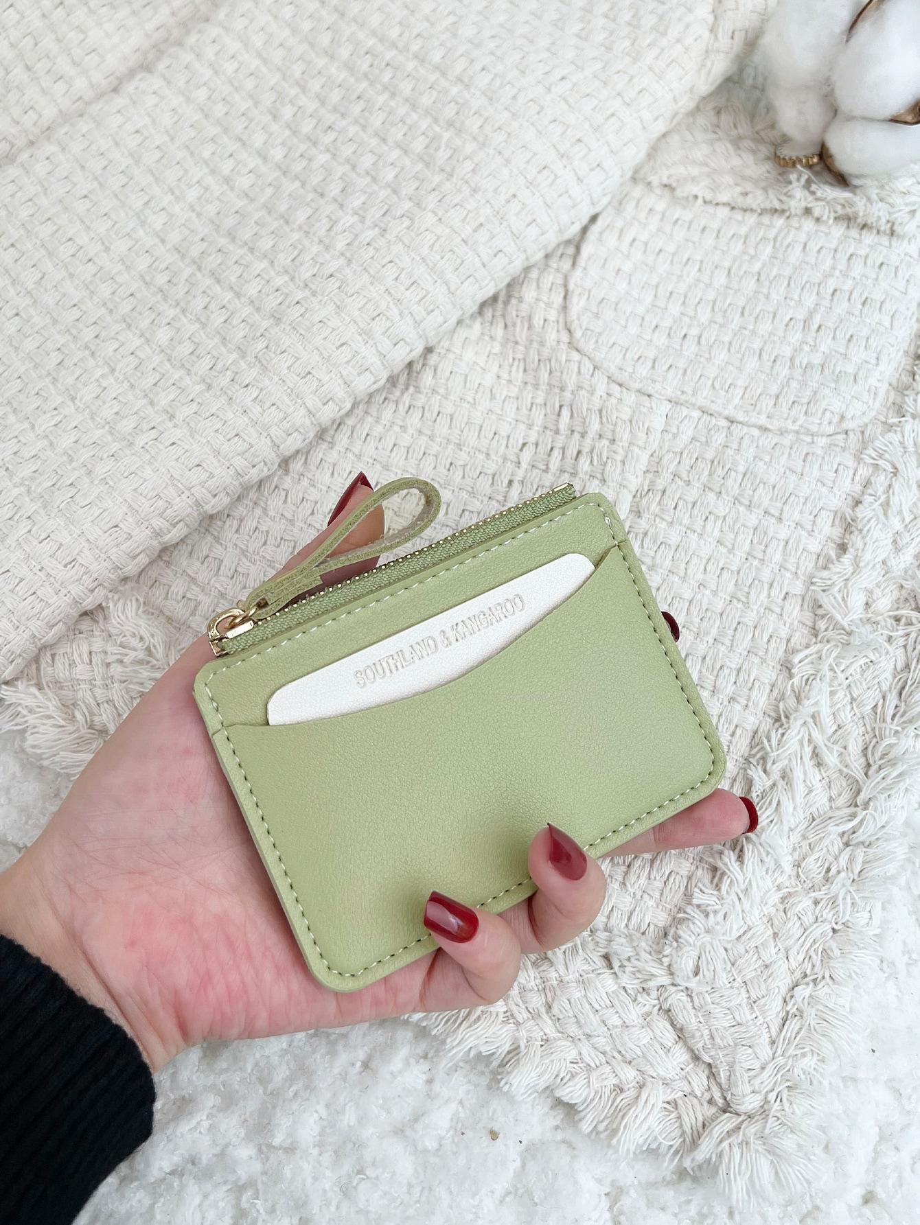 zielony mini portfel na karty 