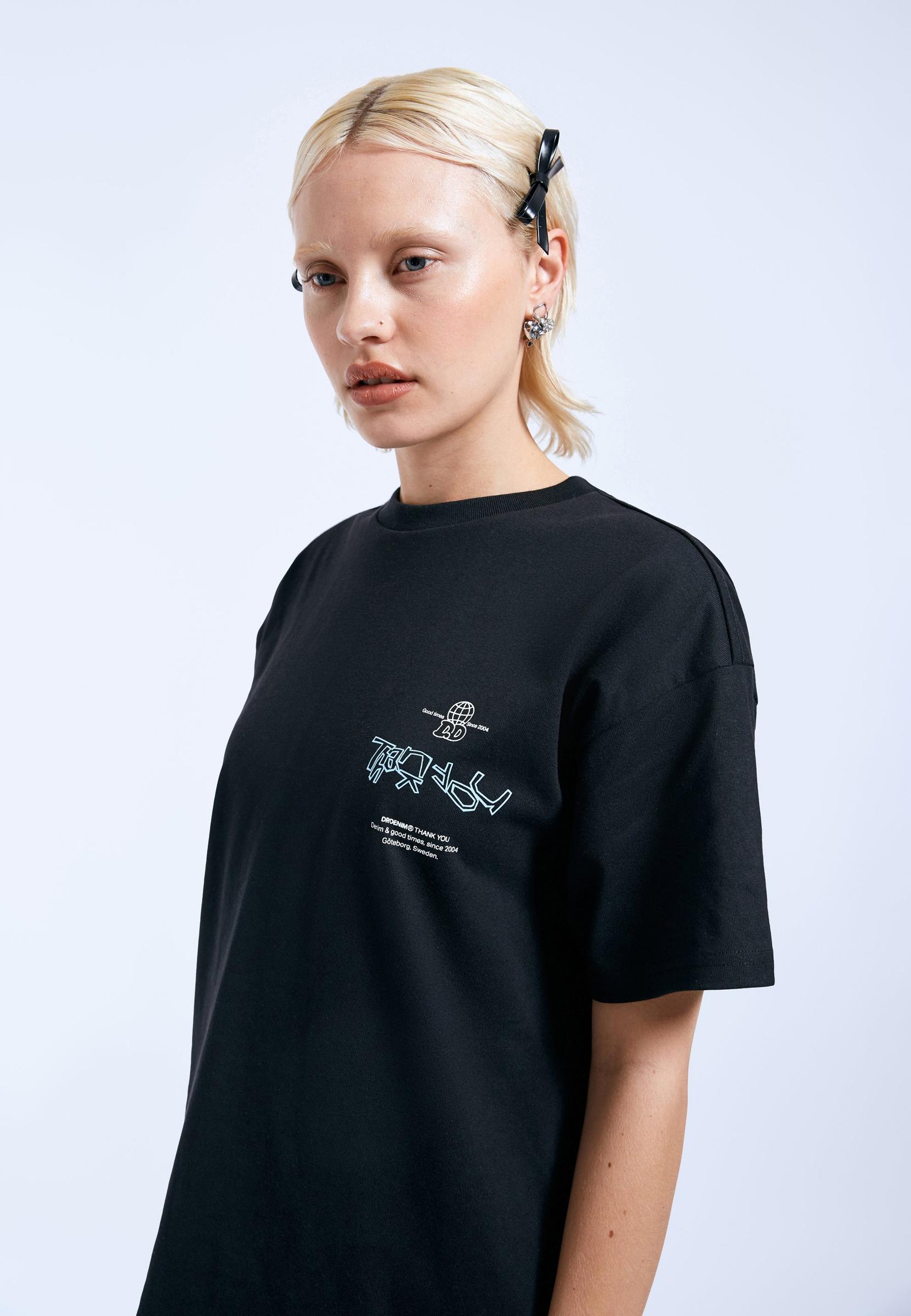 czarny t-shirt nadruk