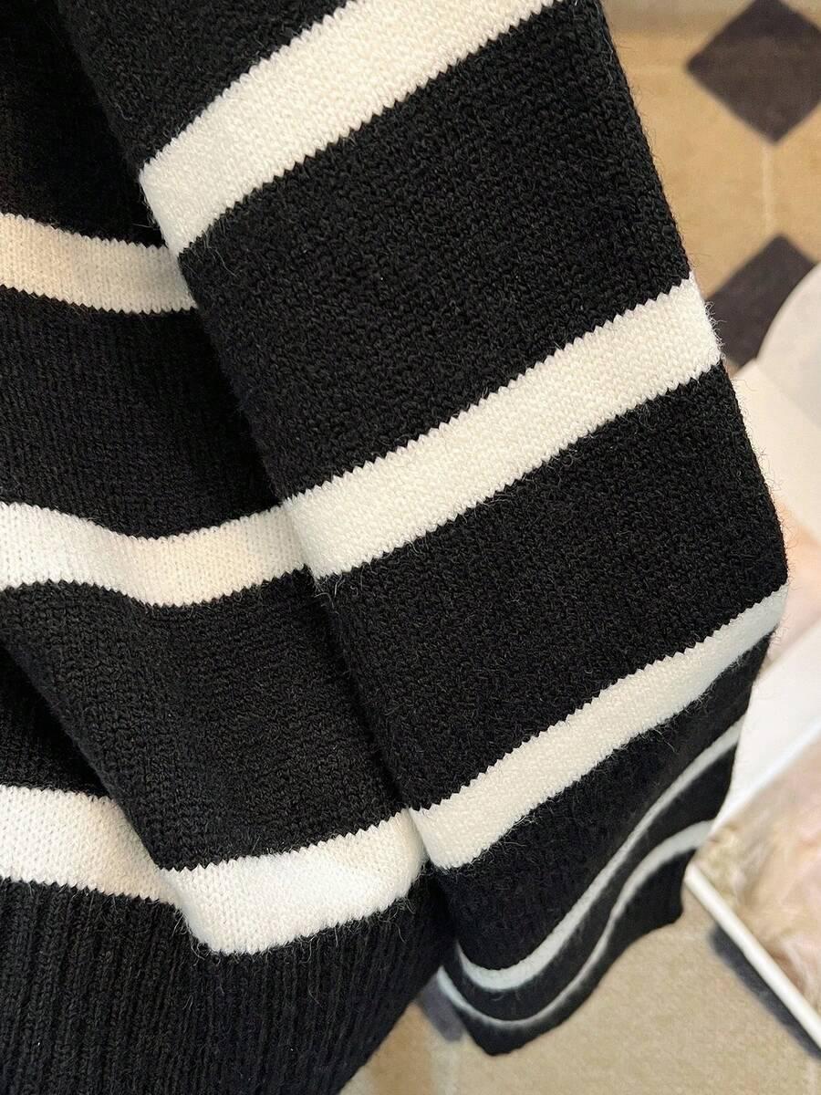 SWETER PASKI KONTRAST 