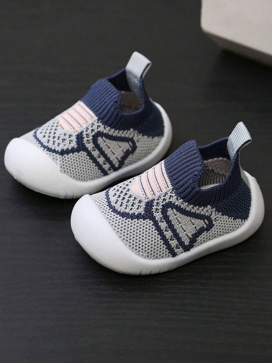 WKŁADANE DZIECIĘCE BUTY 