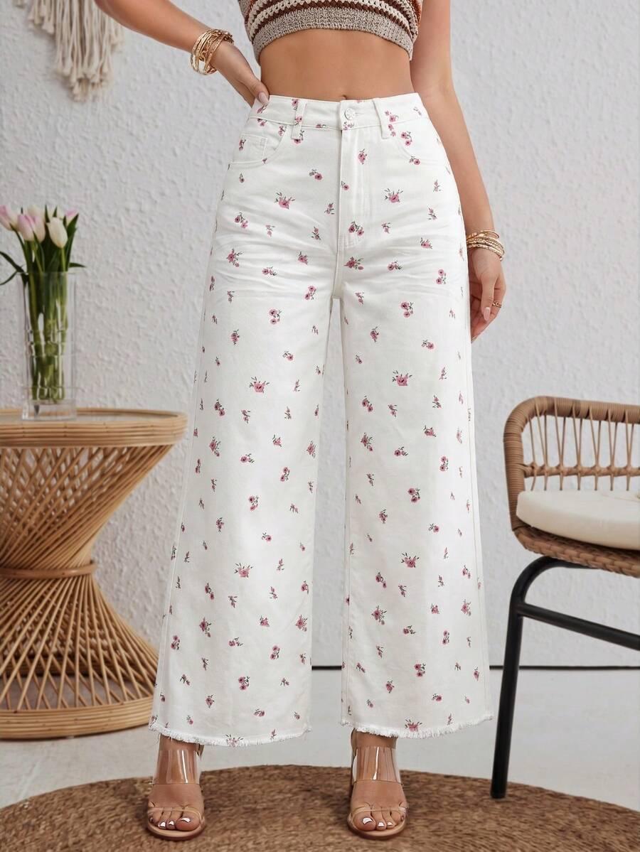 białe spodnie jeans kwiaty