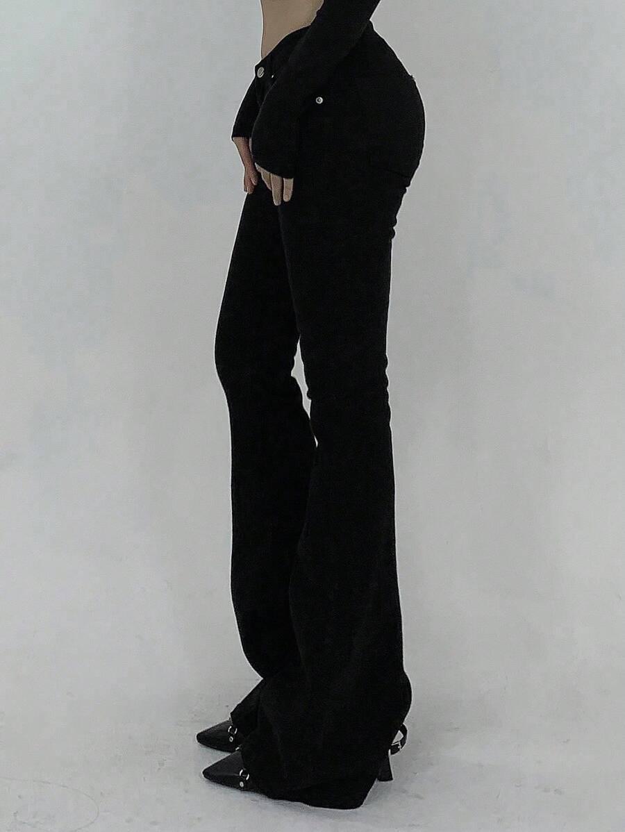 czarne spodnie jeans