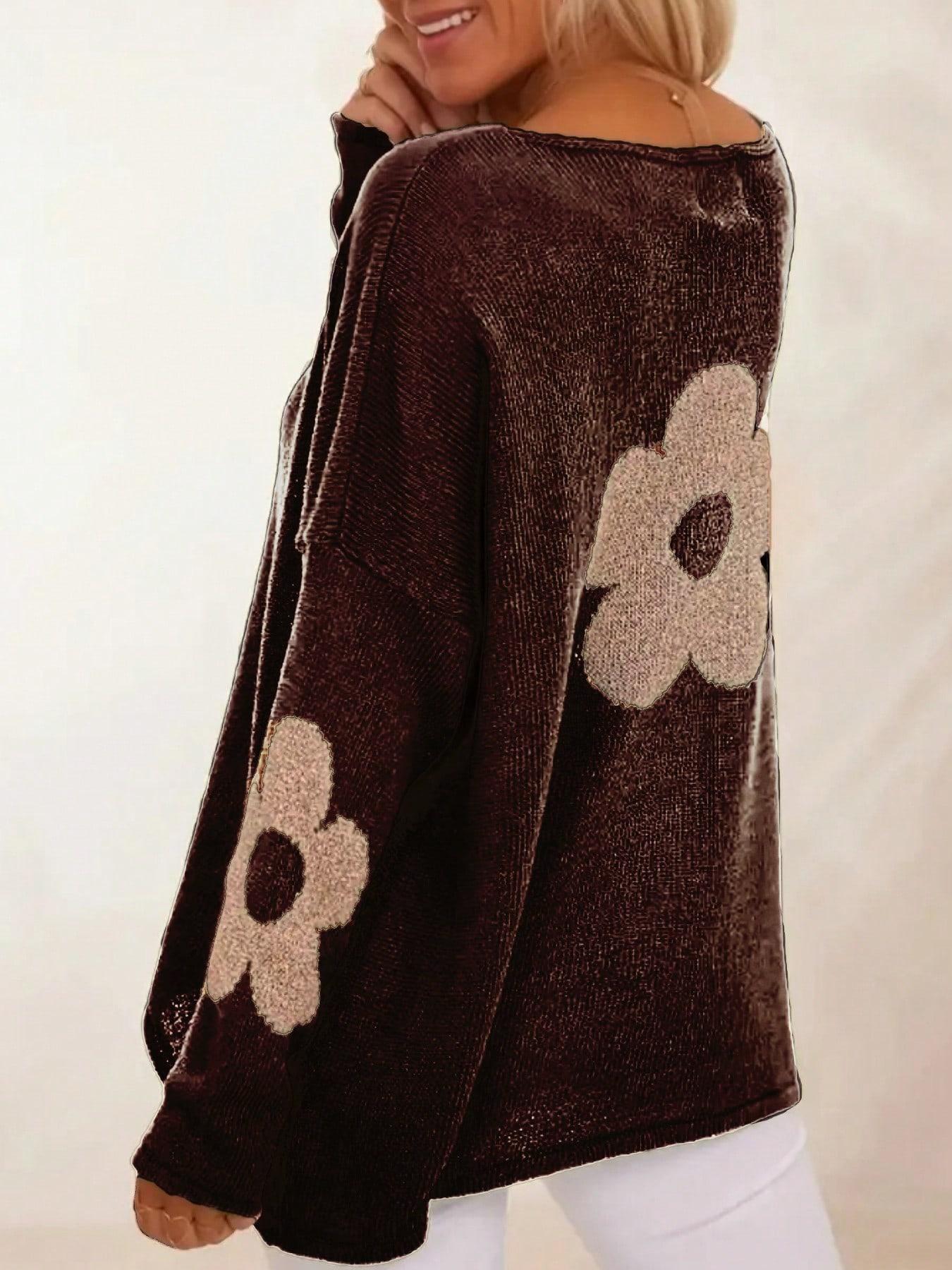 BRĄZOWY SWETER KWIATY