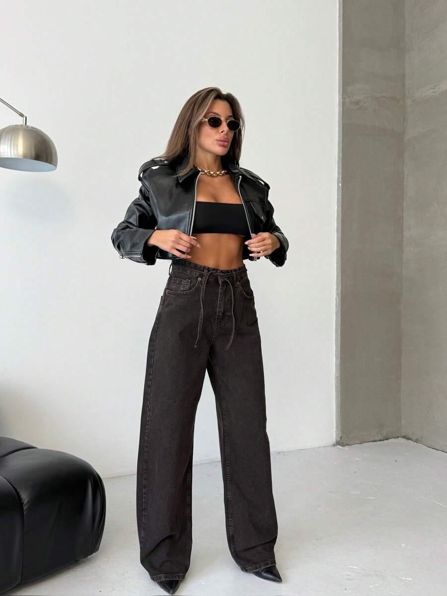 czarne spodnie jeans