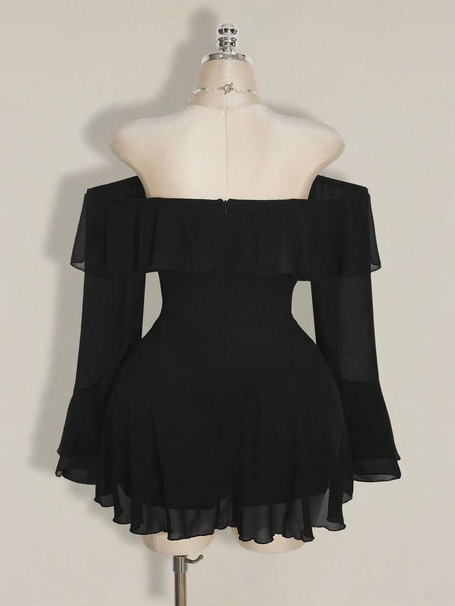 czarna mini sukienka 