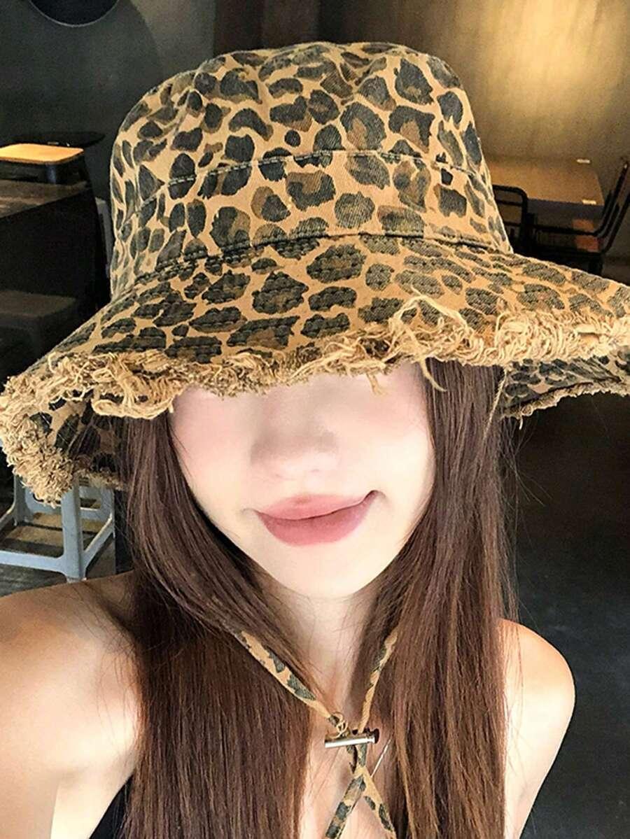 KAPELUSZ ANIMAL PRINT 