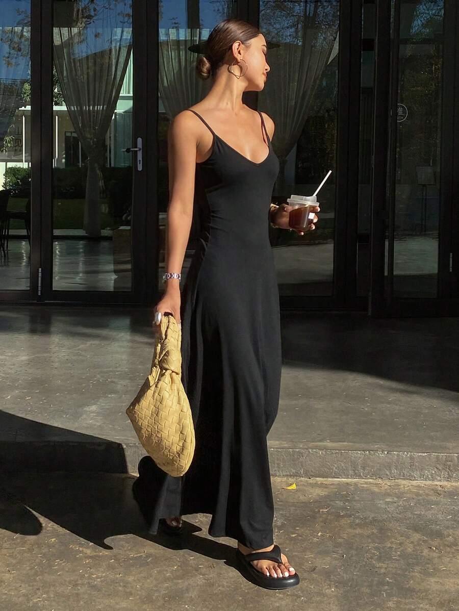czarna sukienka maxi