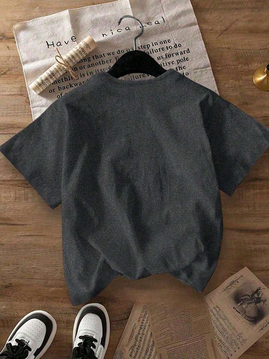 szary t-shirt oversize nadruk