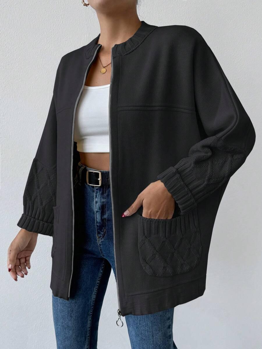 CZARNY SWETER ZAMEK