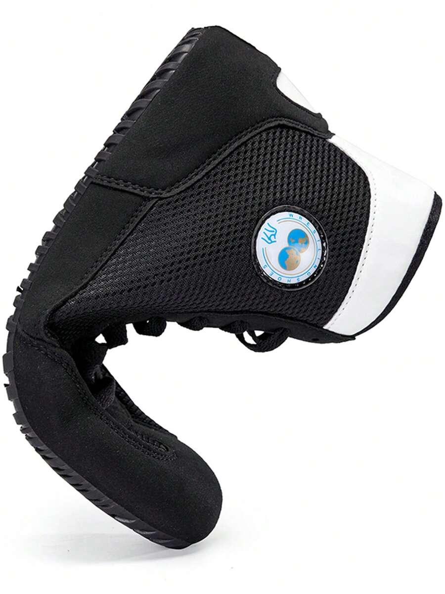 czarne buty sportowe