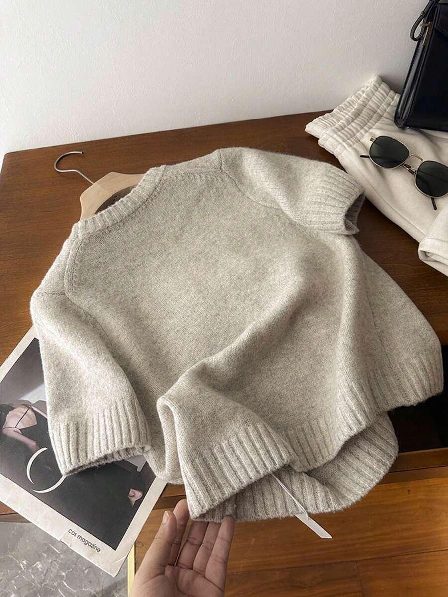 beżowy sweter krótki rękaw