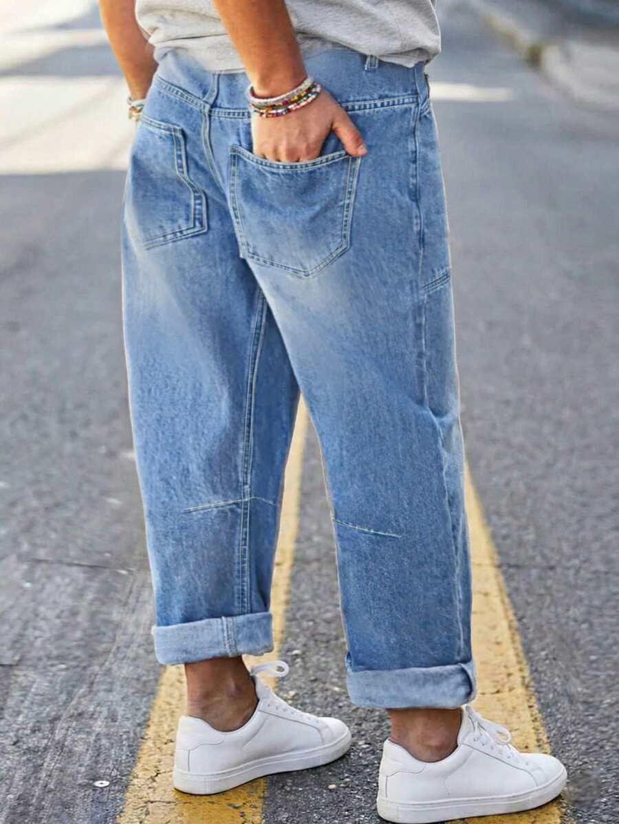 niebieskie jeansy kieszenie