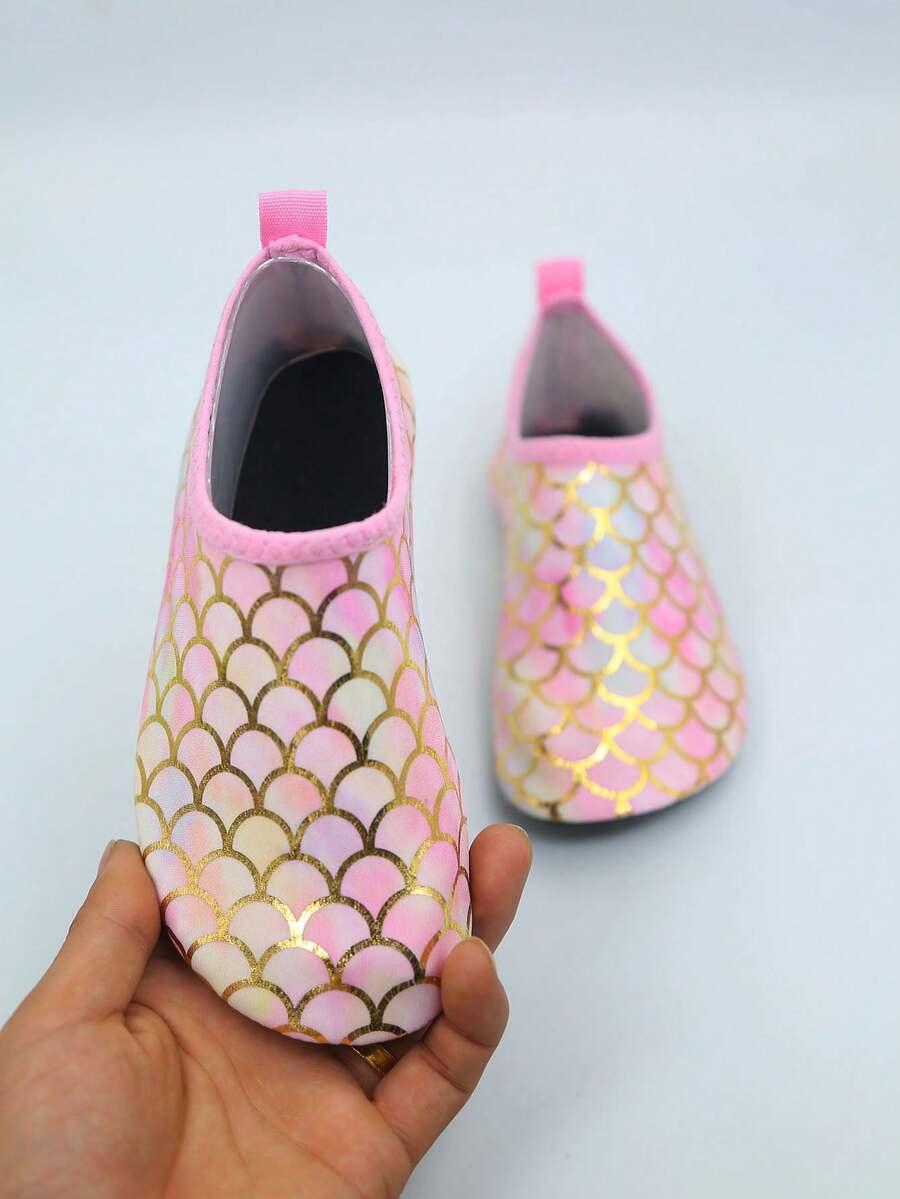 różowe buty do wody