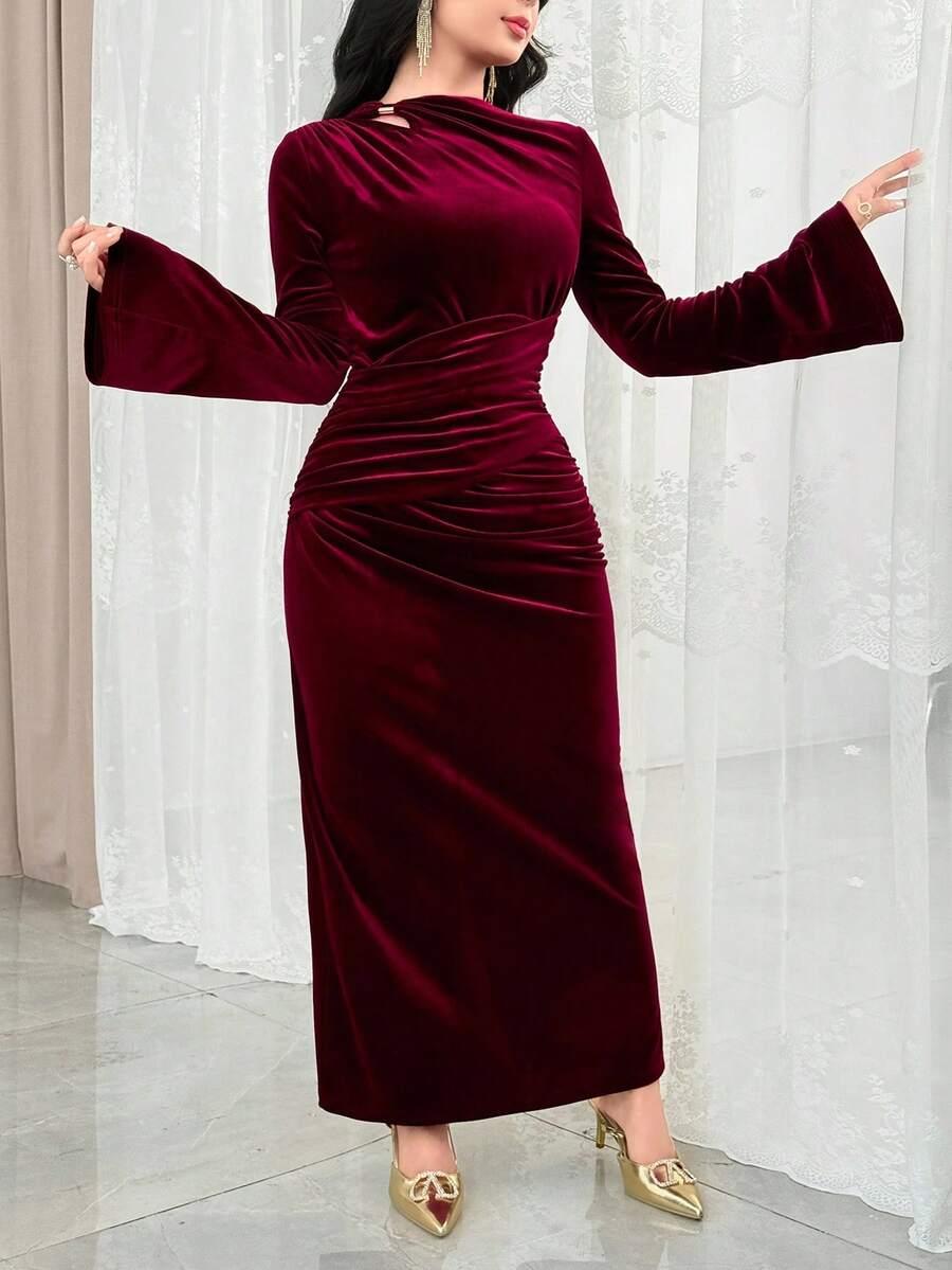 CZERWONA MAXI SUKIENKA 
