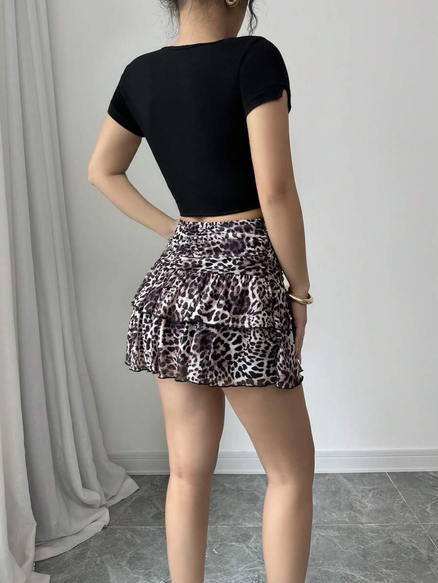 SPÓDNICA MINI ROZKLOSZOWANA W PANTERKĘ