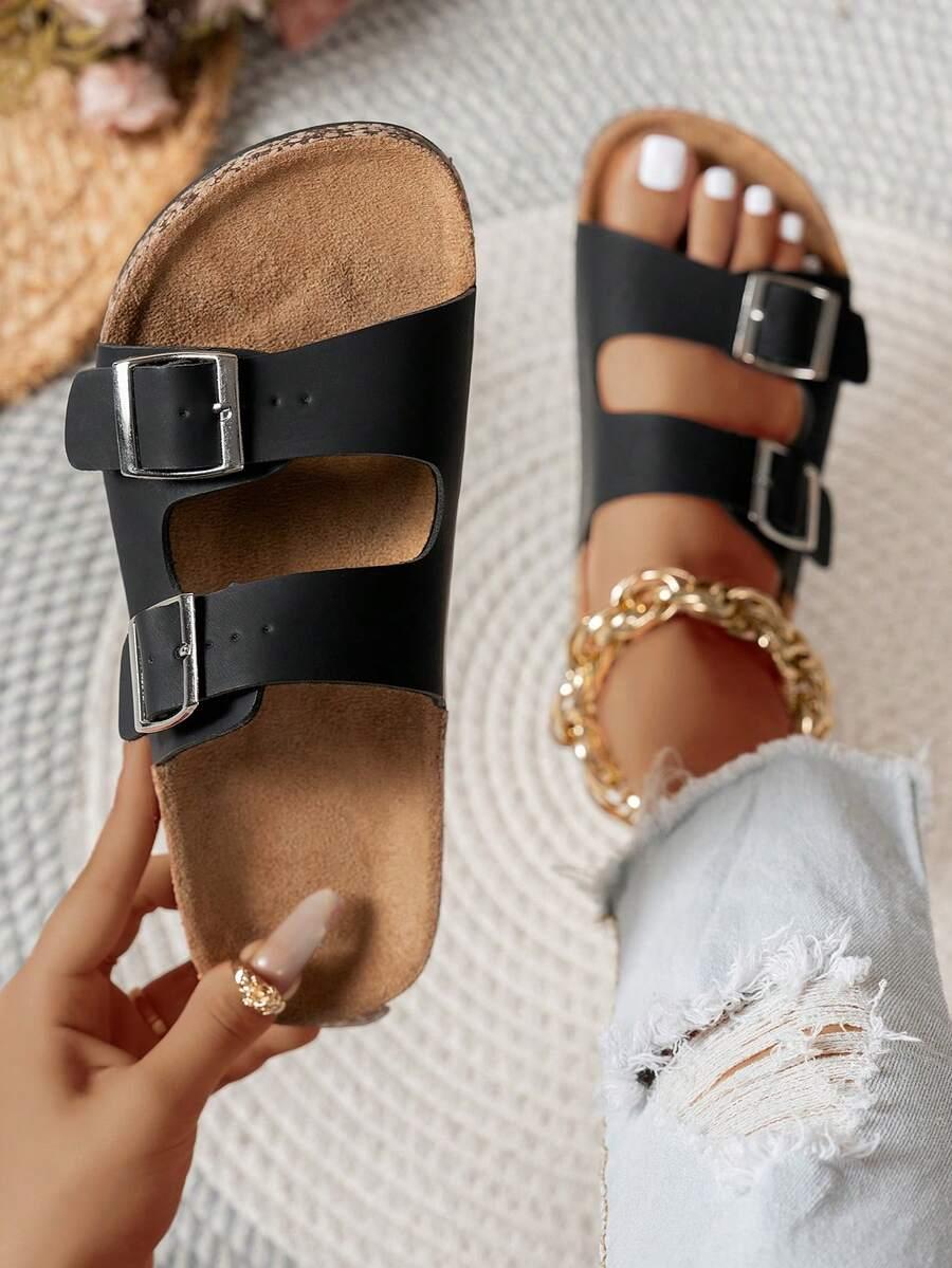 klapki klamra casual