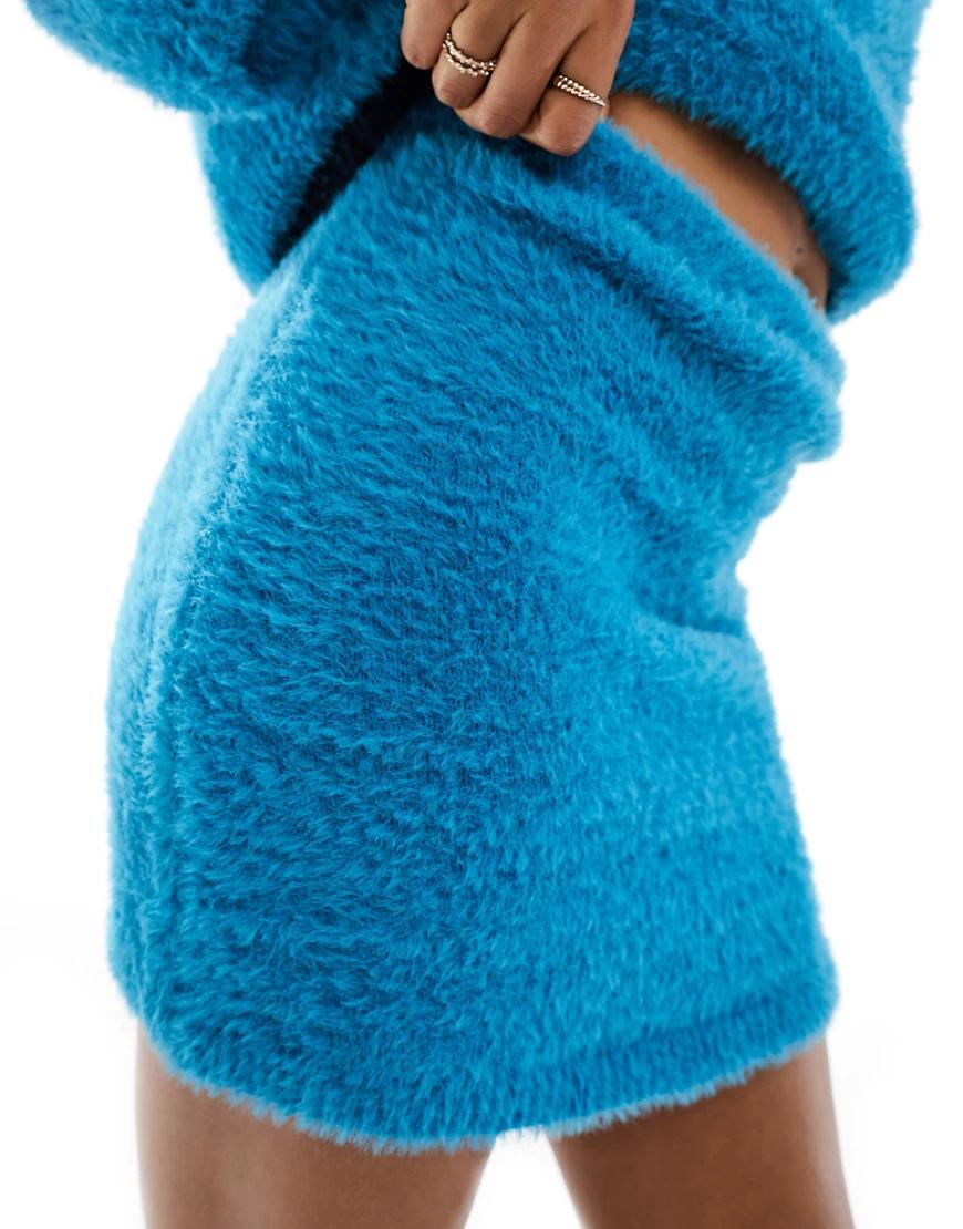 niebieska mini spódnica fluffy
