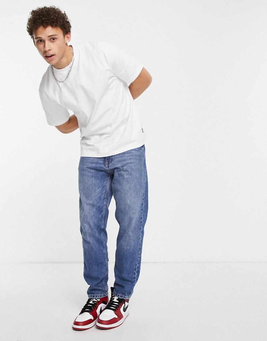 BIAŁY T-SHIRT OVERSIZED OKRĄGŁY DEKOLT