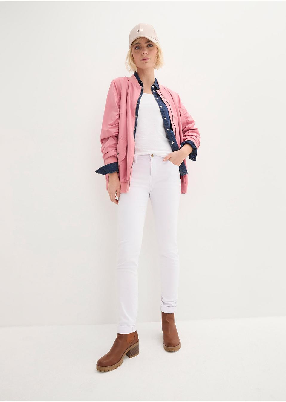BIAŁE SPODNIE JEANS