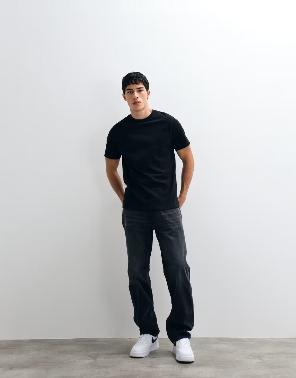 CZARNE SPODNIE JEANS PROSTA NOGAWKA