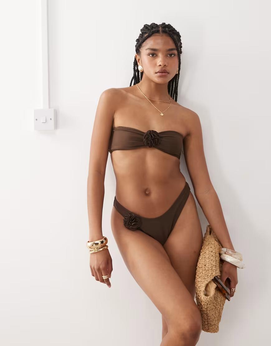 BRĄZOWA GÓRA OD BIKINI 