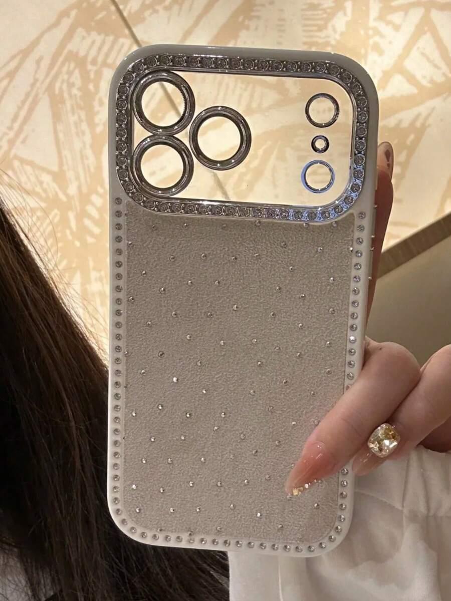 BIAŁE ETUI NA TELEFON IPHONE 16 PRO