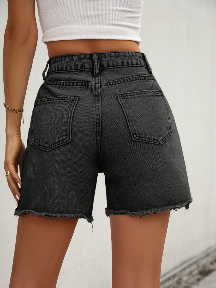 CZARNE SPODENKI JEANS