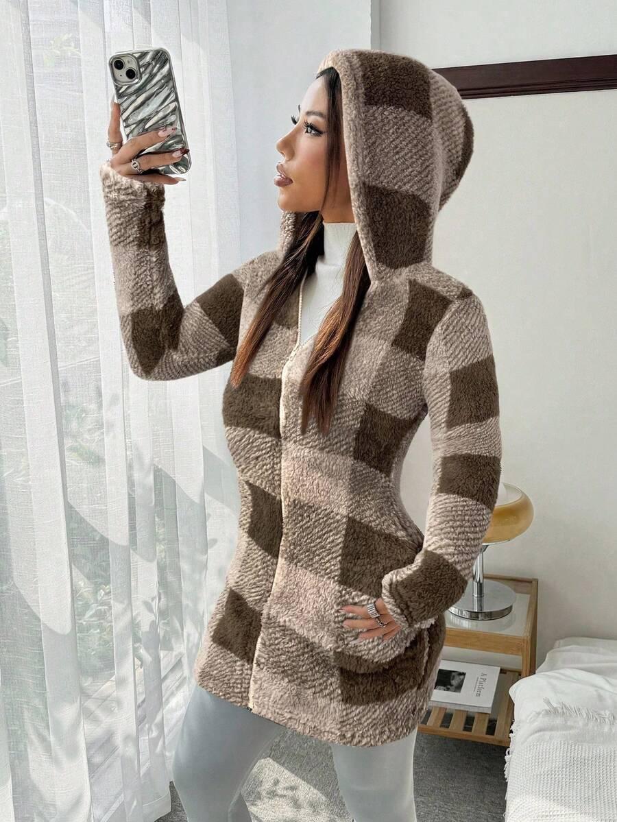 KURTKA POLAROWA W KRATKĘ