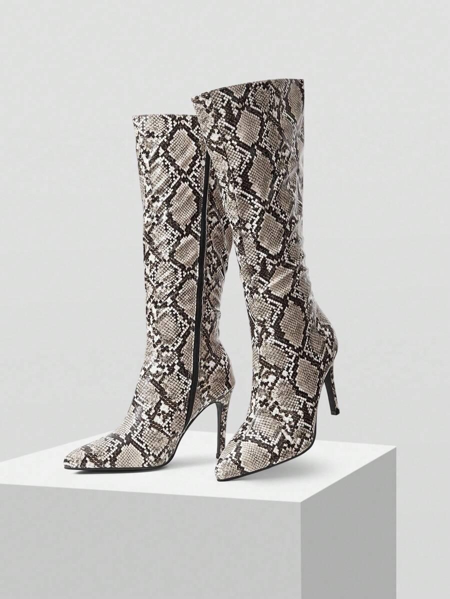 KOZAKI NA OBCASIE ANIMAL PRINT