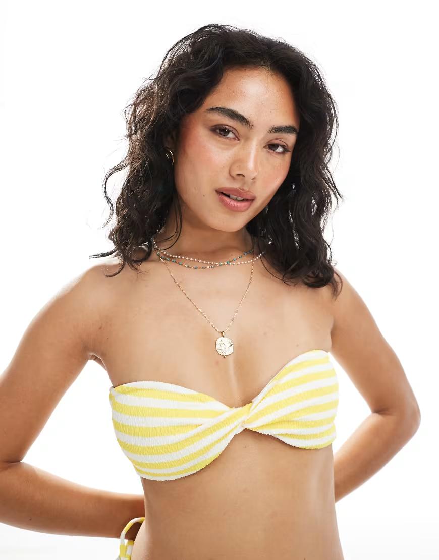 żółta góra od bikini w paski