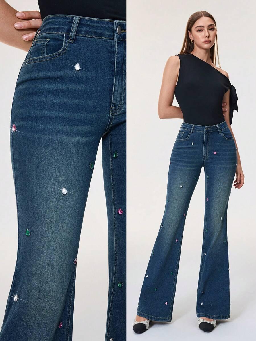 jeansowe spodnie zdobienia dzwony 