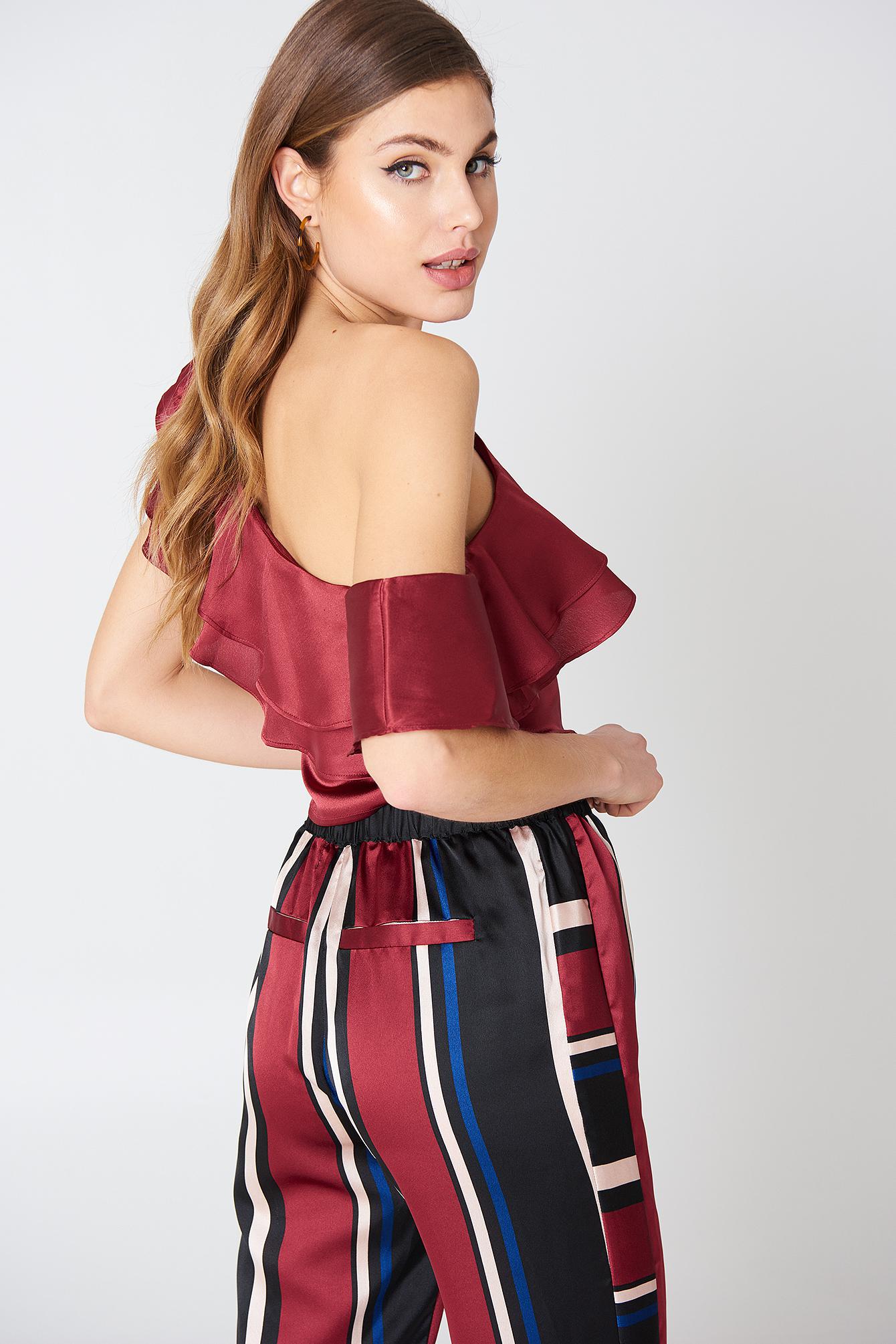 satynowy top asymetria