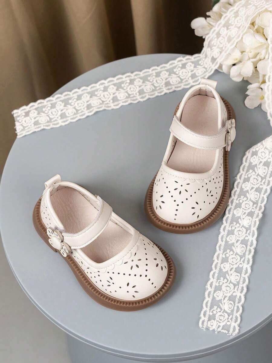 BUTY DZIECIĘCE ZDOBIENIE 