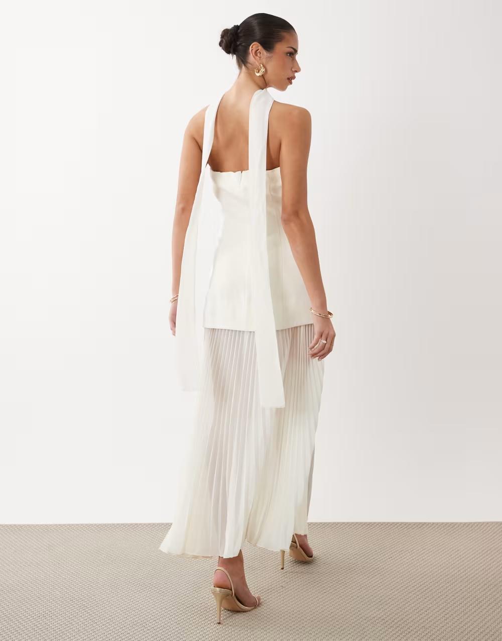 BIAŁA MAXI SUKIENKA