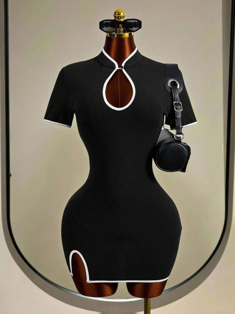czarna mini sukienka
