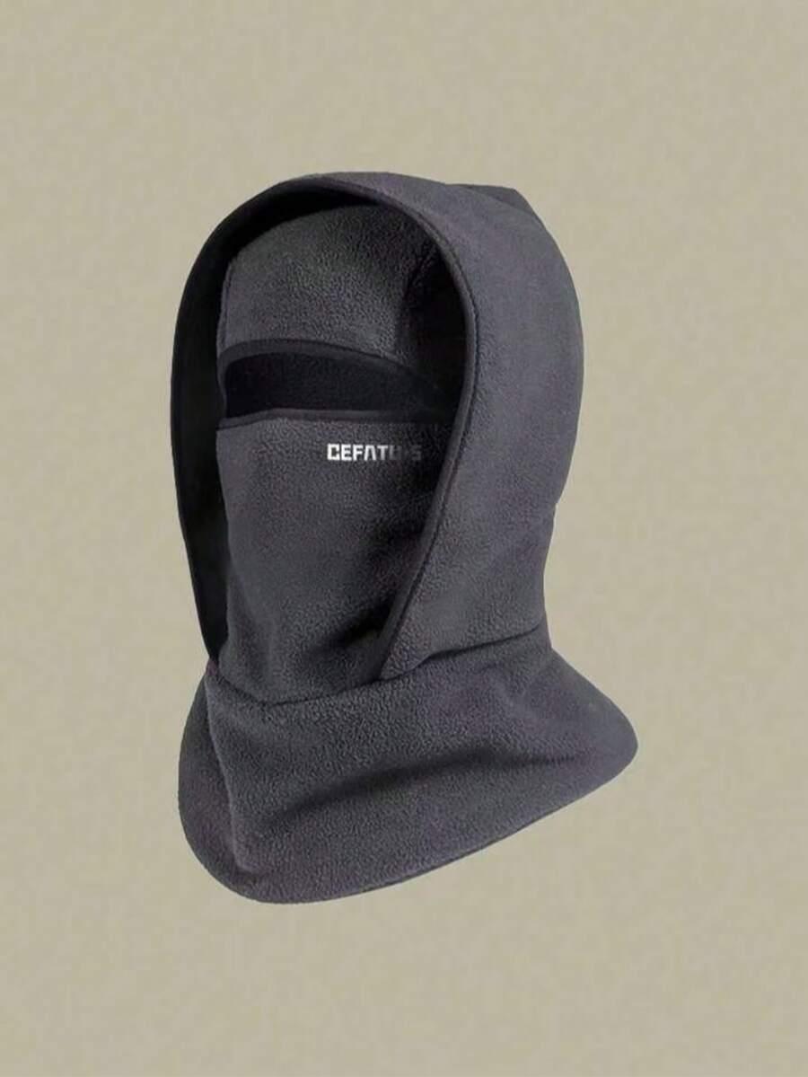 czarna czapka kominiarka