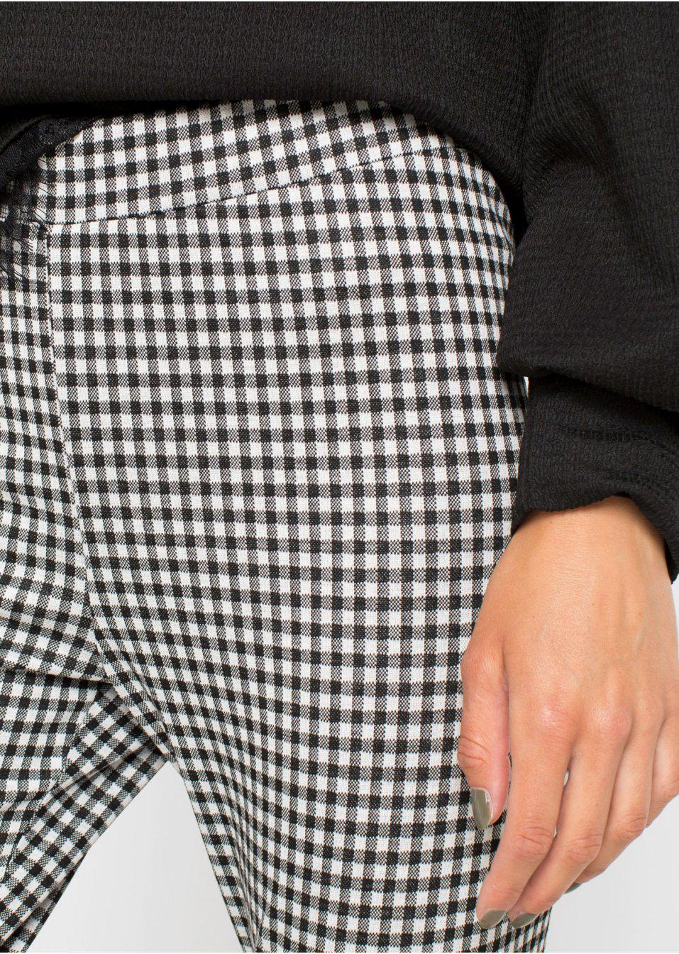 LEGGINSY W KRATKĘ