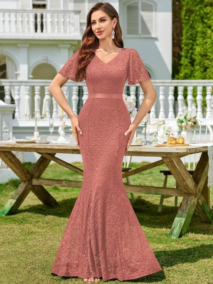 koronkowa maxi sukienka v neck