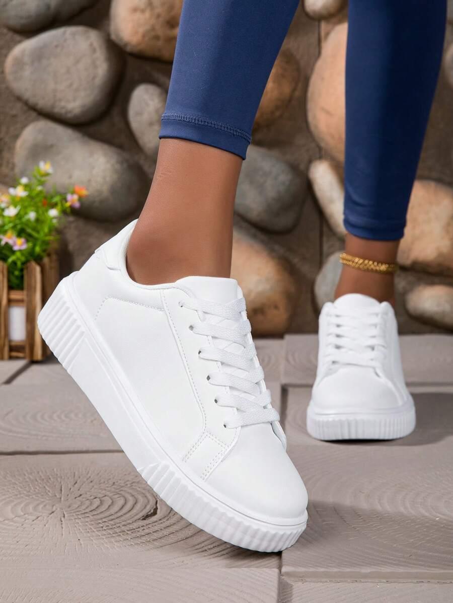 BIAŁE SZNUROWANE BUTY SPORTOWE 